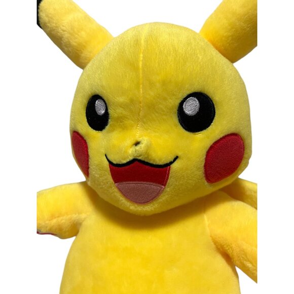 Build-A-Bear Workshop Pikachu Plush Toy 2017 Edition Pokemon Collectible Yellow - Picture 2 of 7